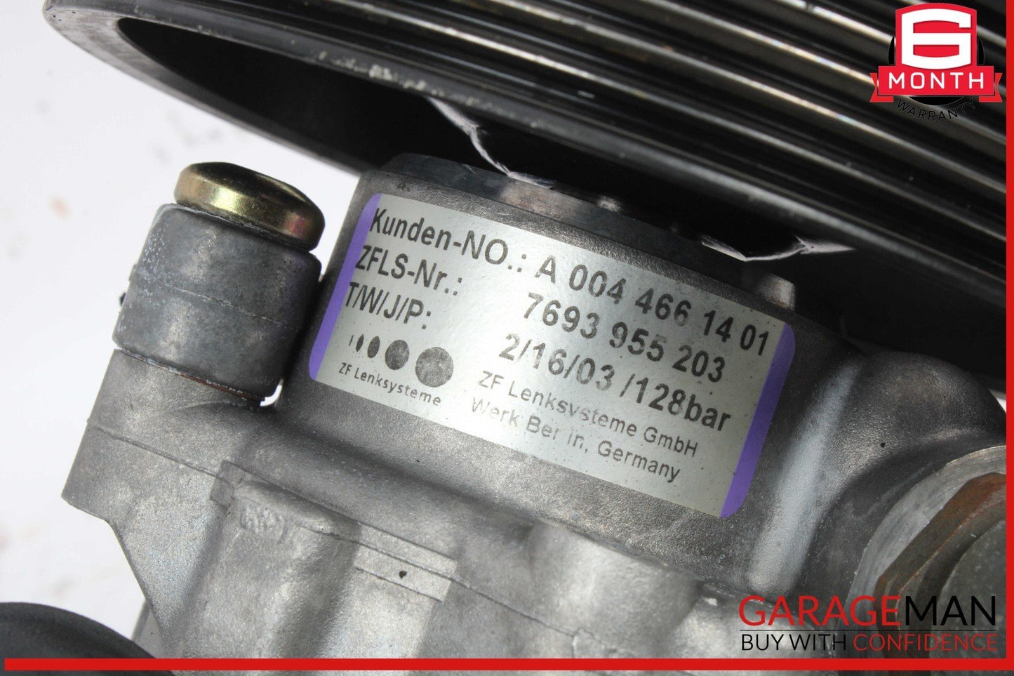06-09 Mercedes W221 S550 E550 CLS350 Power Steering Pump Reservoir Assembly OEM