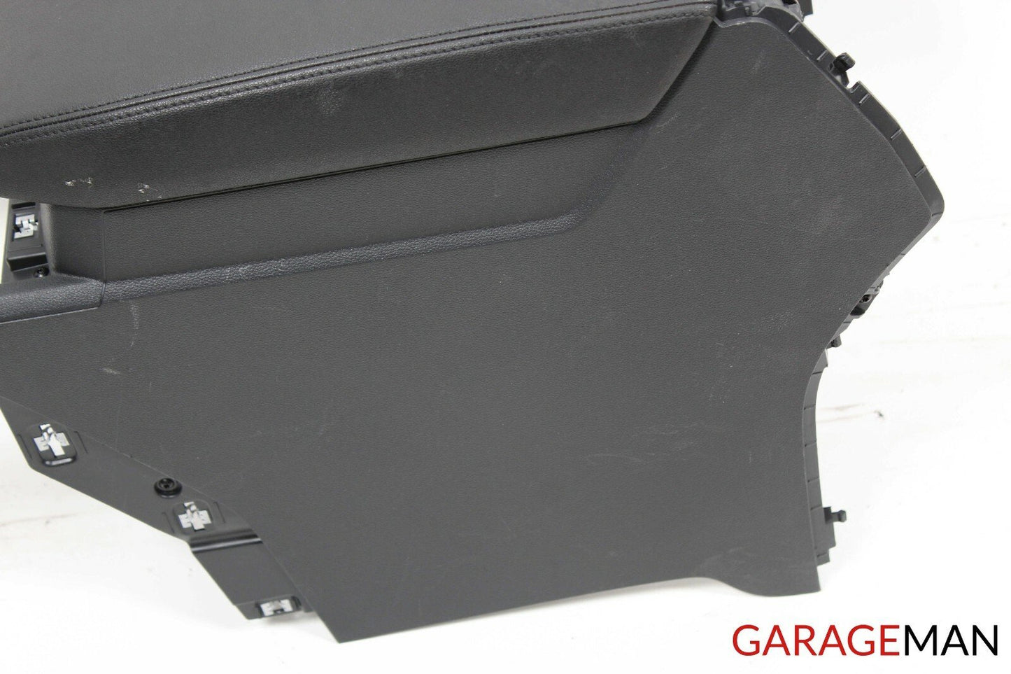 18-19 Volkswagen Atlas Center Console Armrest Arm Rest Storage Tray Compartment