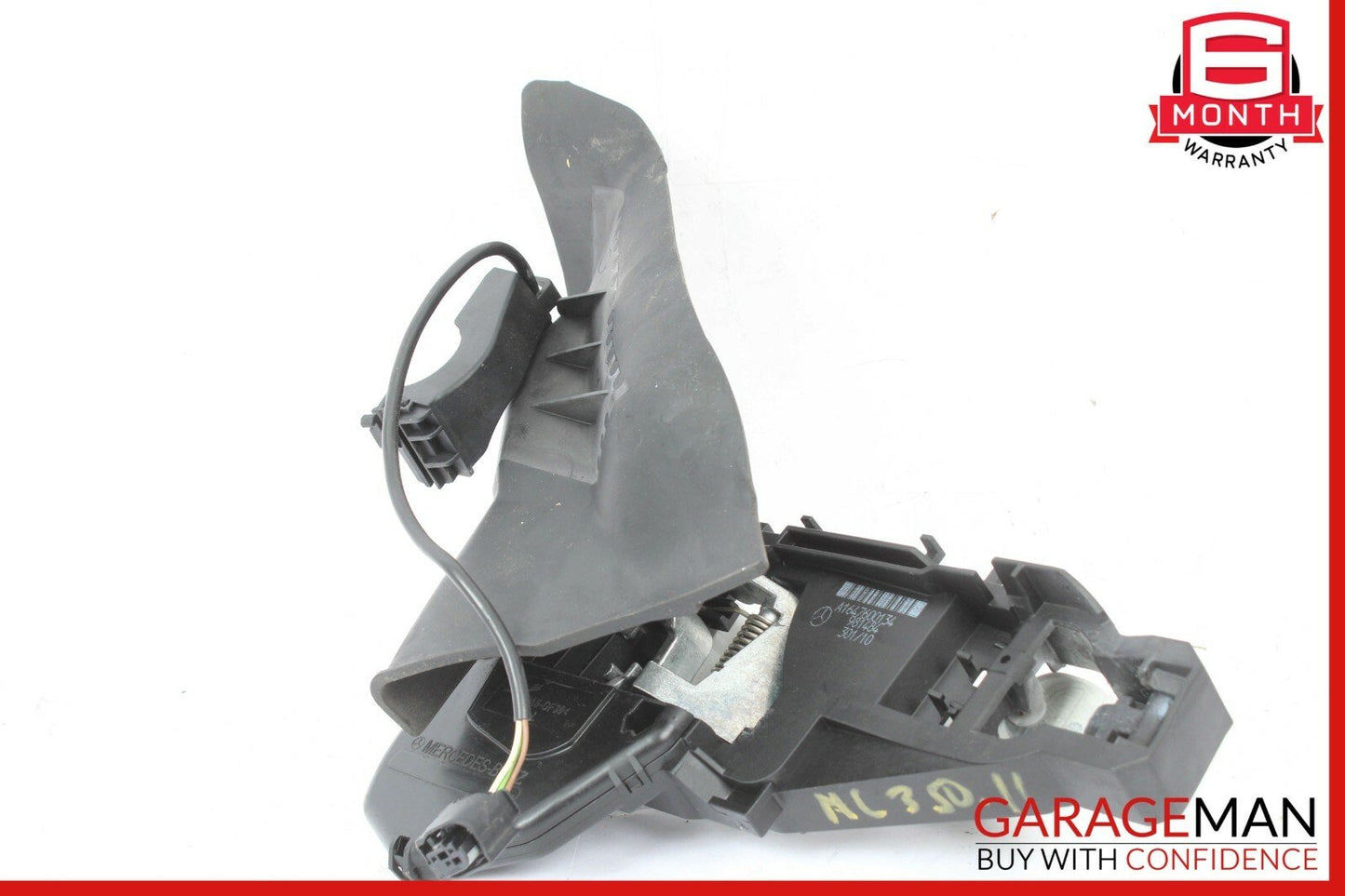 06-13 Mercedes W164 ML350 GL450 Front Left Side Exterior Door Handle White OEM