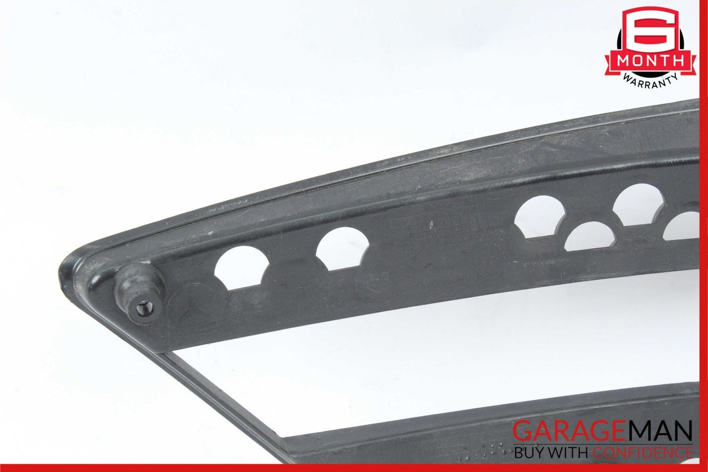 08-11 Mercedes W204 C300 Front Right Side Fog Daytime Running Light Grille Cover
