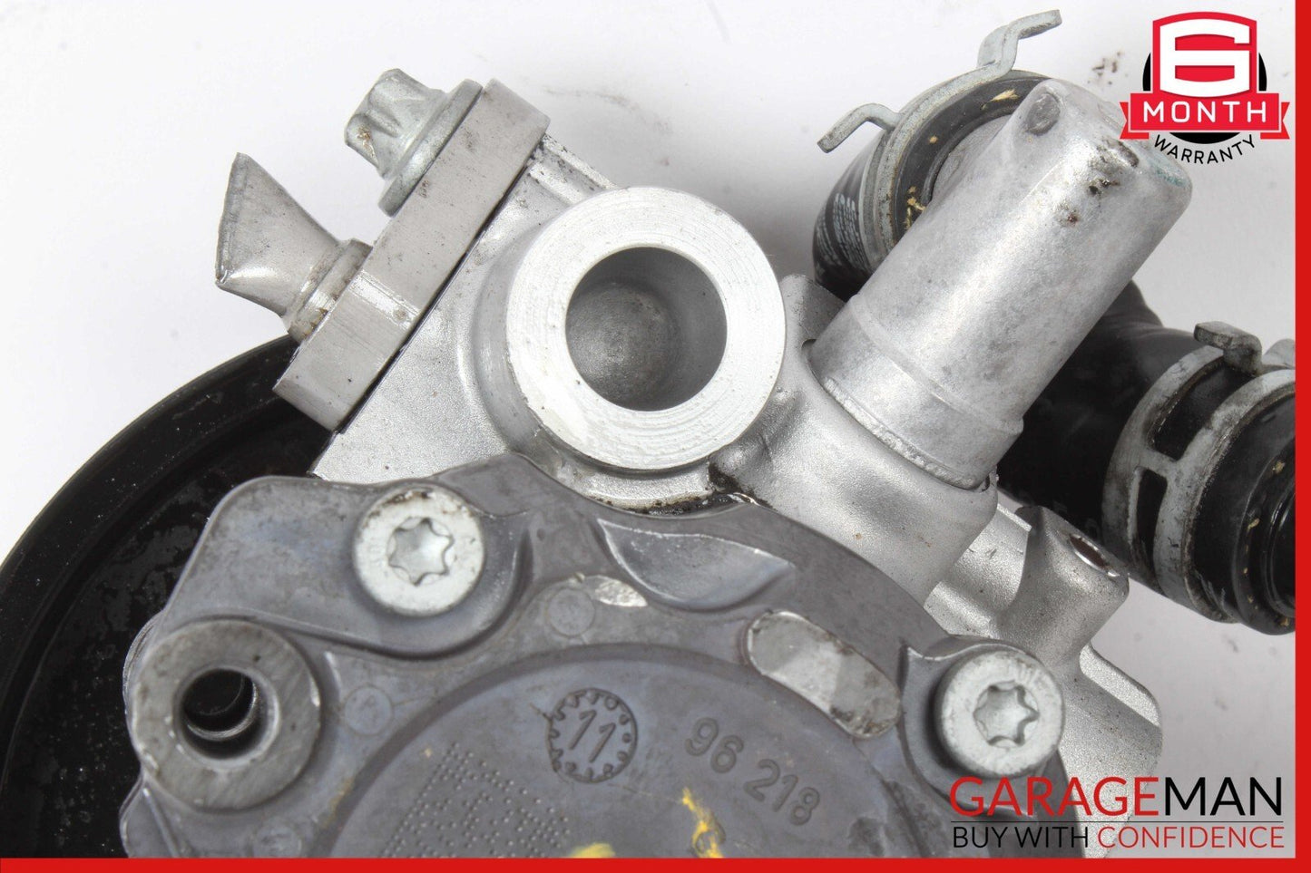 12-15 Mercedes W204 C250 M271 Power Steering Pump Assembly 0064663601 OEM