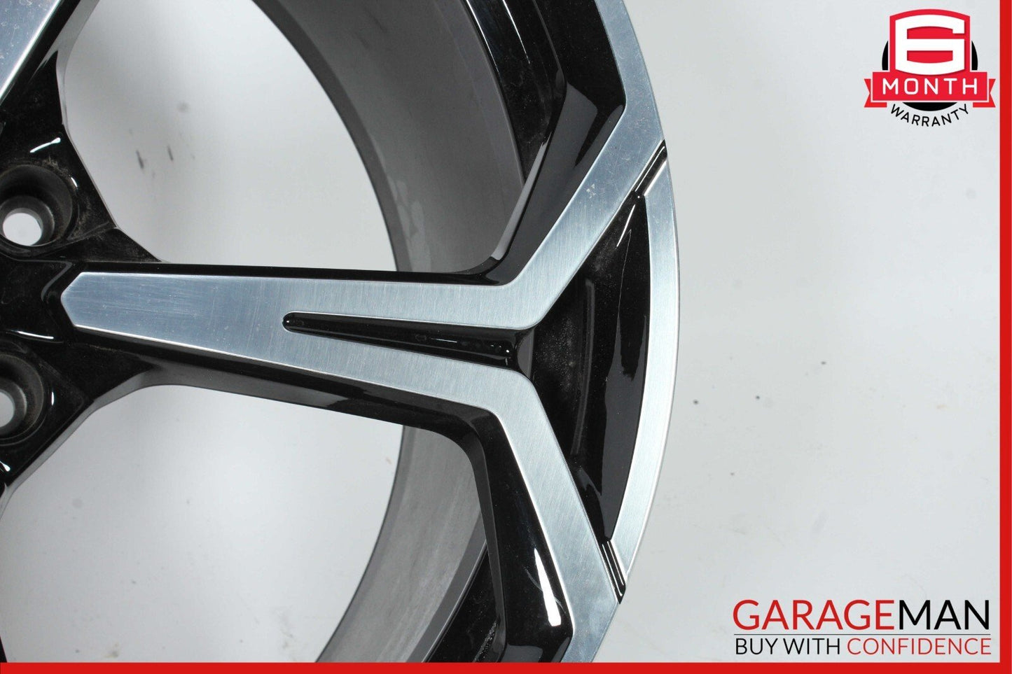 19-21 Lamborghini Urus Rear Right / Left Side Wheel Rim 11.5Jx22H2 ET22 OEM