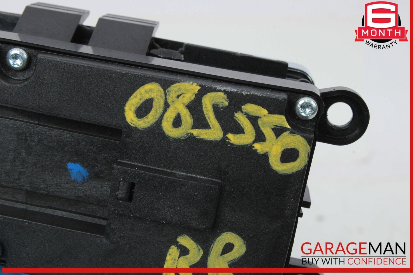 07-13 Mercedes W221 S550 S400 S600 Rear Left or Right Side Window Control Switch