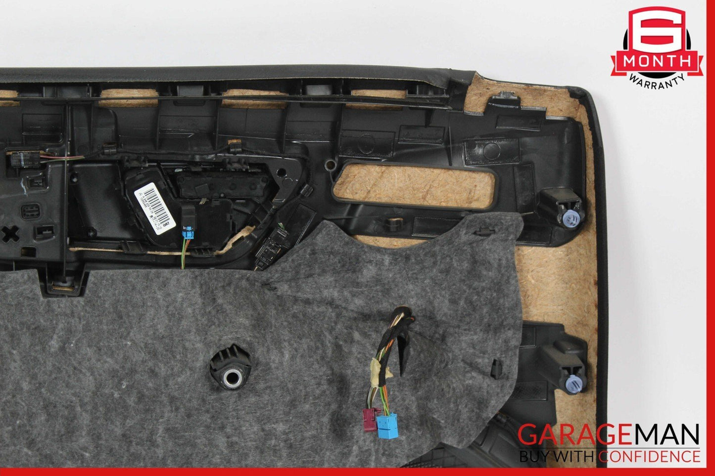 14-18 Mercedes W117 CLA250 CLA180 CLA45 Front Right Interior Door Panel Assy