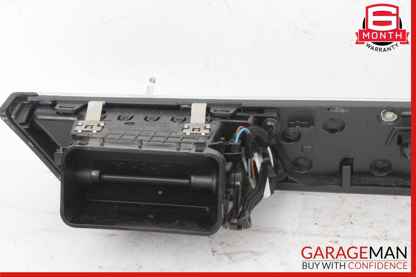 10-13 Mercedes W212 E350 Front Center Dash AC A/C Air Vent Grille Trim Assembly