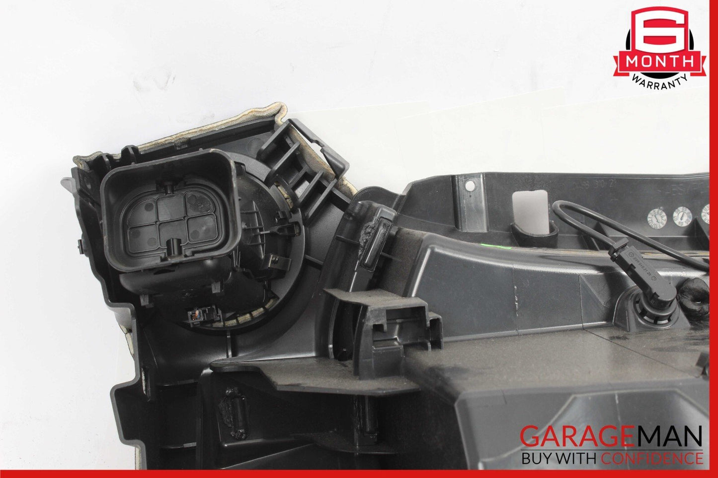 06-11 Mercedes W219 CLS550 Dash Glove Box Storage Tray Compartment Black OEM