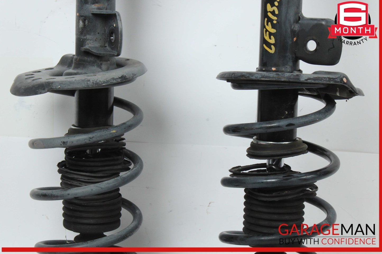 13-17 Nissan Leaf Front Left and Right Side Shock Strut Absorber Set OEM