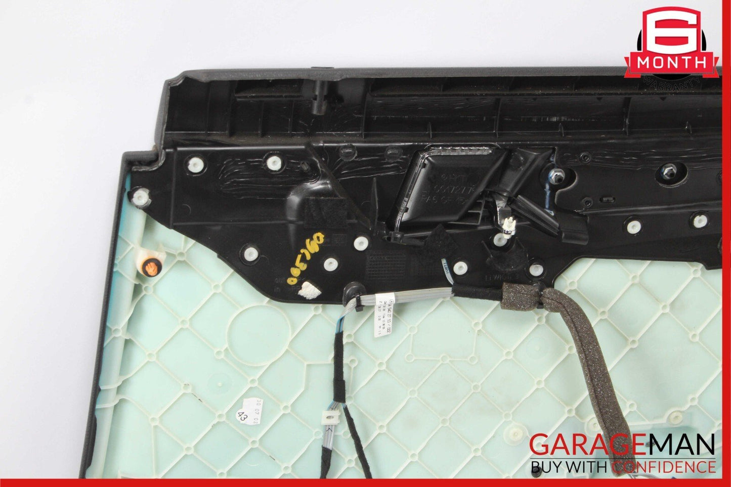 08-14 Mercedes W204 C300 Sedan Rear Left Side Interior Door Trim Panel Cover