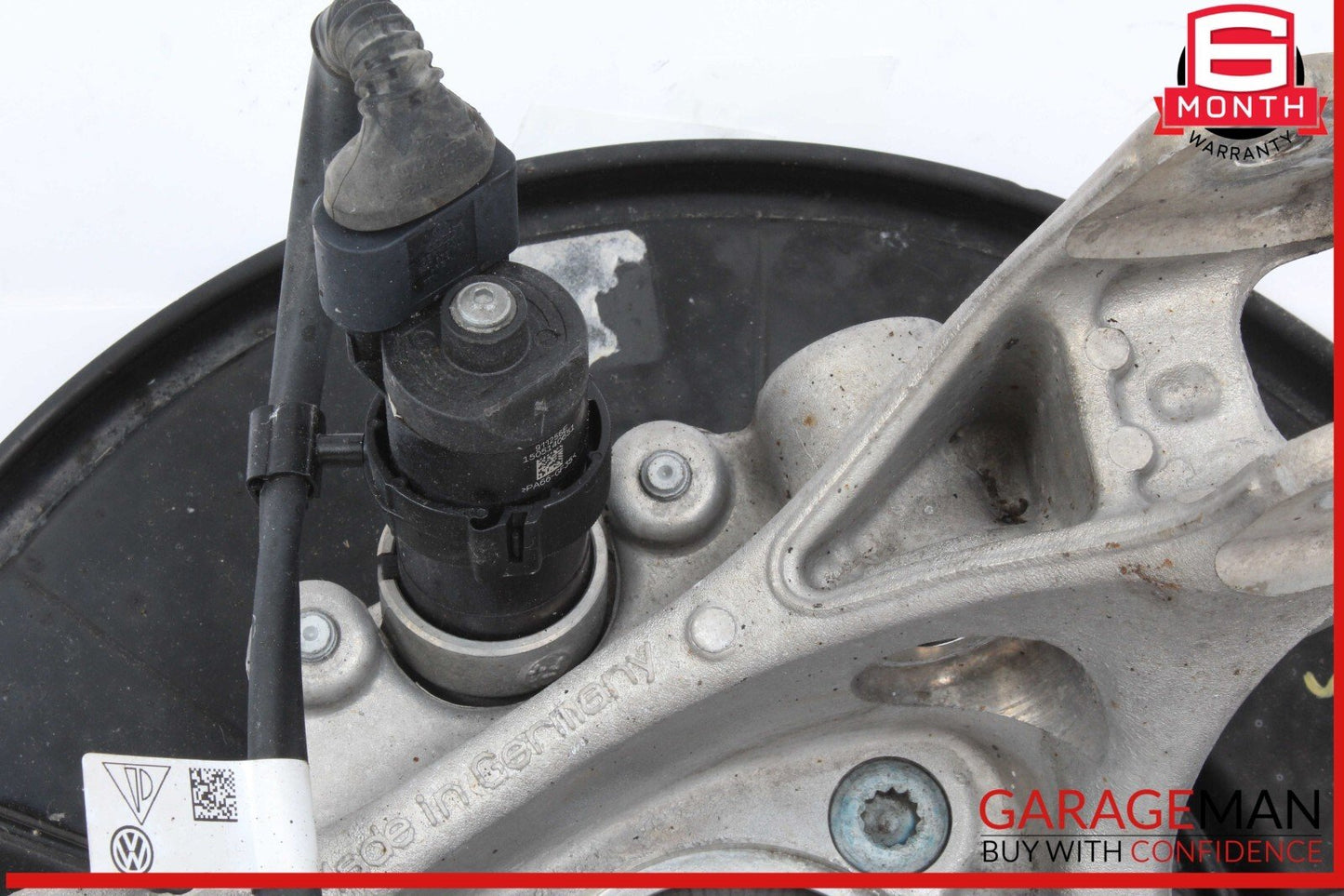 15-18 Porsche Cayenne 958 Rear Right Side Knuckle Spindle OEM