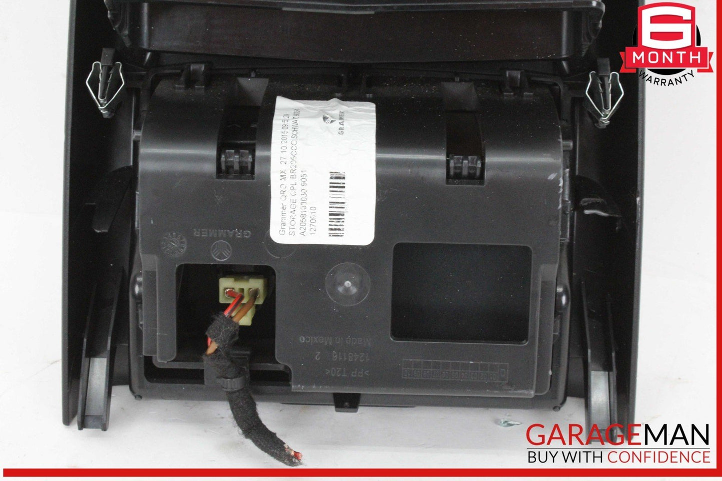15-20 Mercedes W205 C300 C350e Rear Center Console A/C Air Vent Assy Black OEM