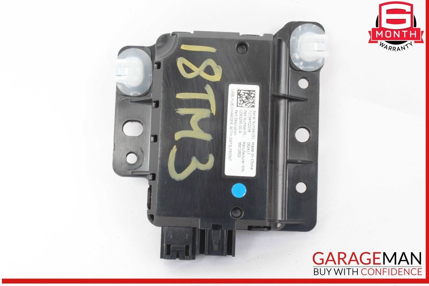17-23 Tesla Model 3 Front Center Console USB Hub Charger Control Module Unit OEM