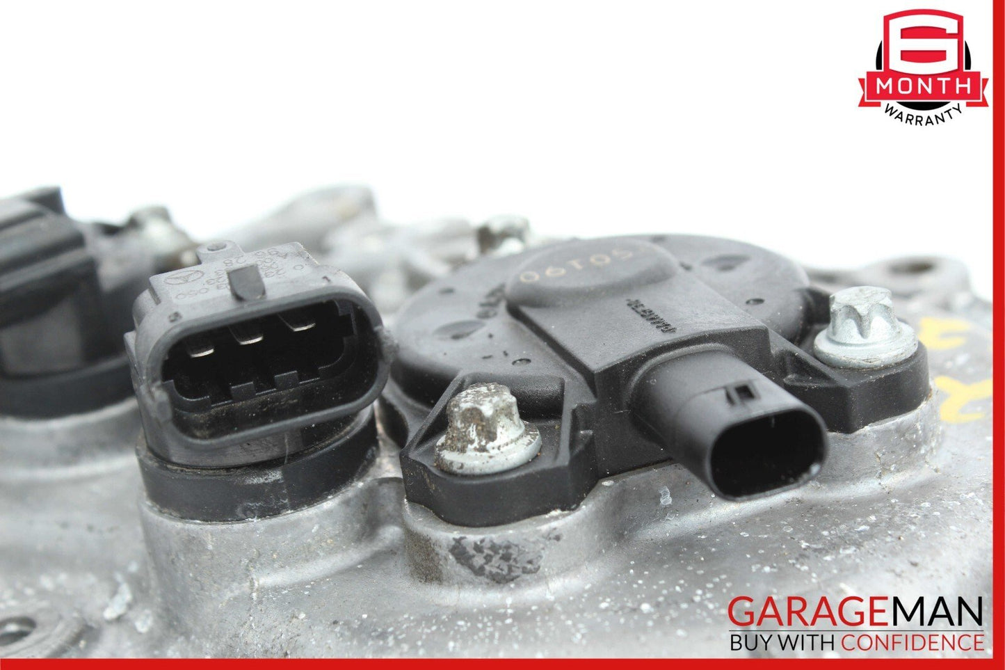 06-13 Mercedes W204 C250 S550 Front Right Engine Timing Chain Cover Plate OEM