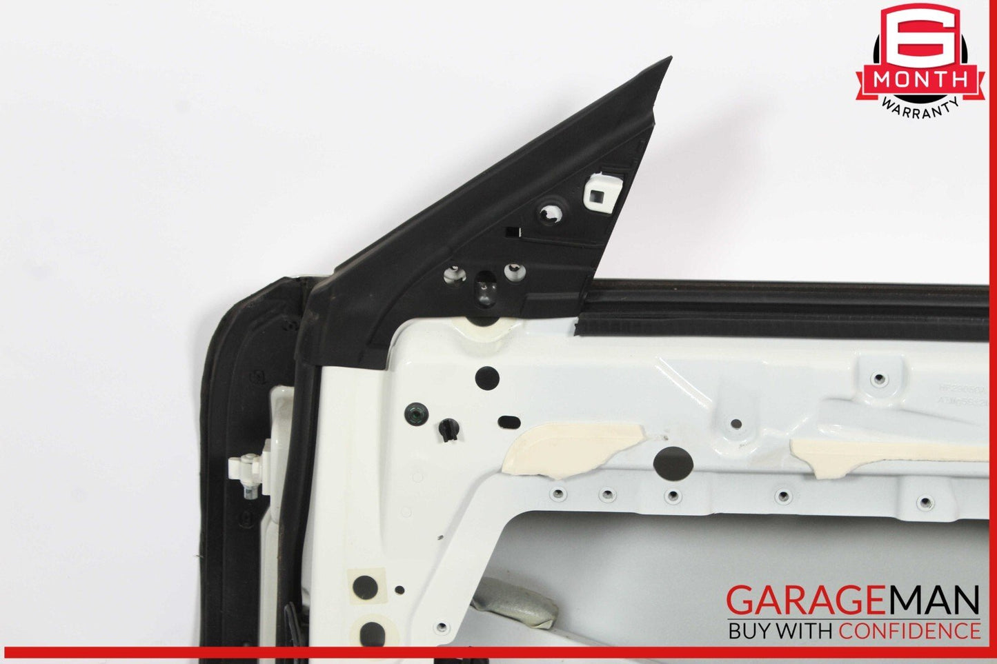 17-22 Maserati Levante M161 Front Right Passenger Side Door Shell White OEM
