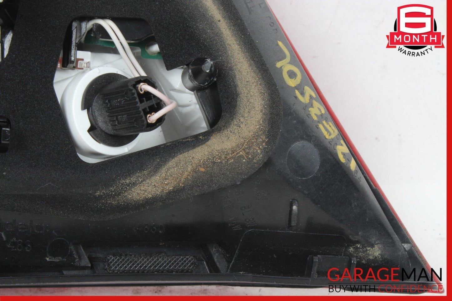 10-13 Mercedes W212 E350 E400 E63 AMG Sedan Rear Left Side Inner Tail Light Lamp