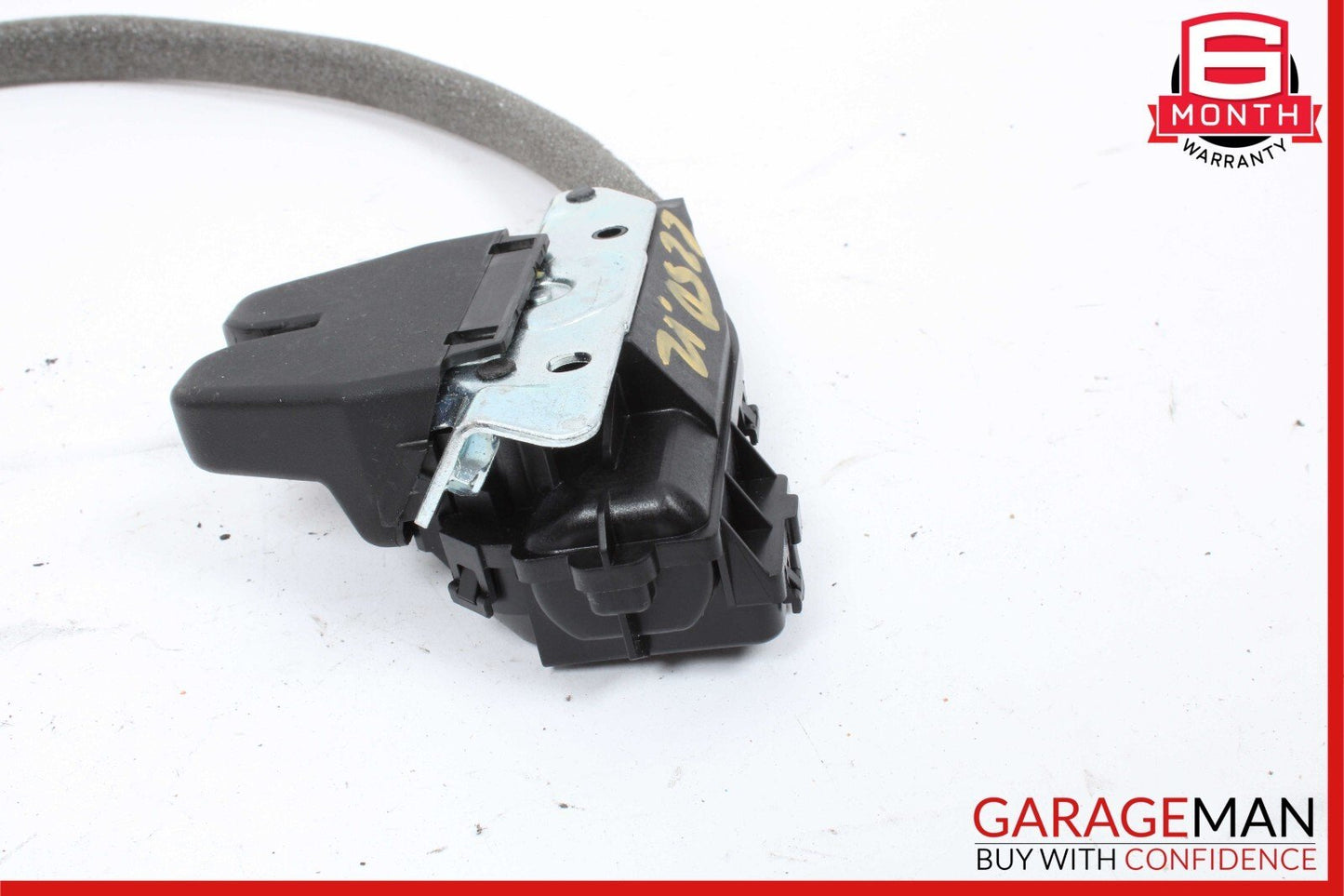 08-17 Mercedes W204 C250 C300 E400 Rear Trunk Lid Latch Lock Actuator Assembly
