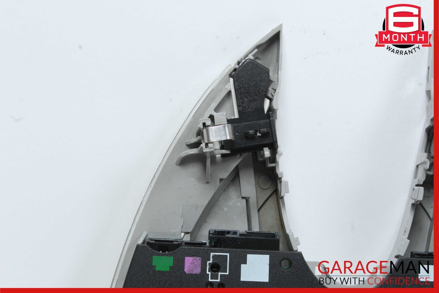 06-11 Mercedes W219 CLS550 CLS500 Dome Light Lamp Switch Gray 2198201301 OEM