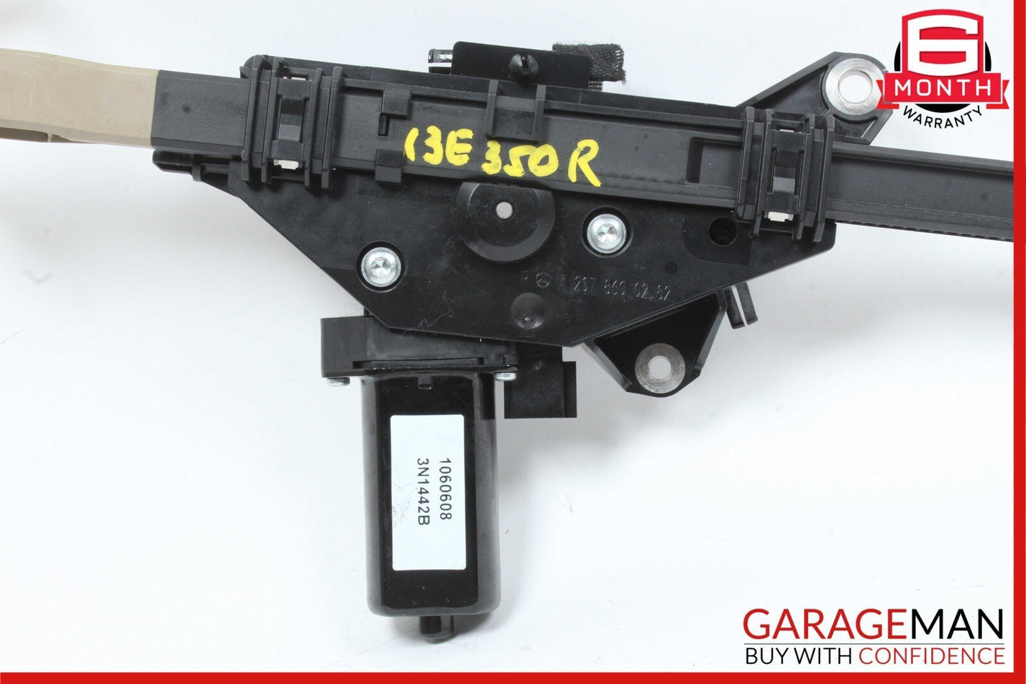 10-16 Mercedes W212 E350 E550 Coupe Front Right Side Seatbelt Feeder Retractor