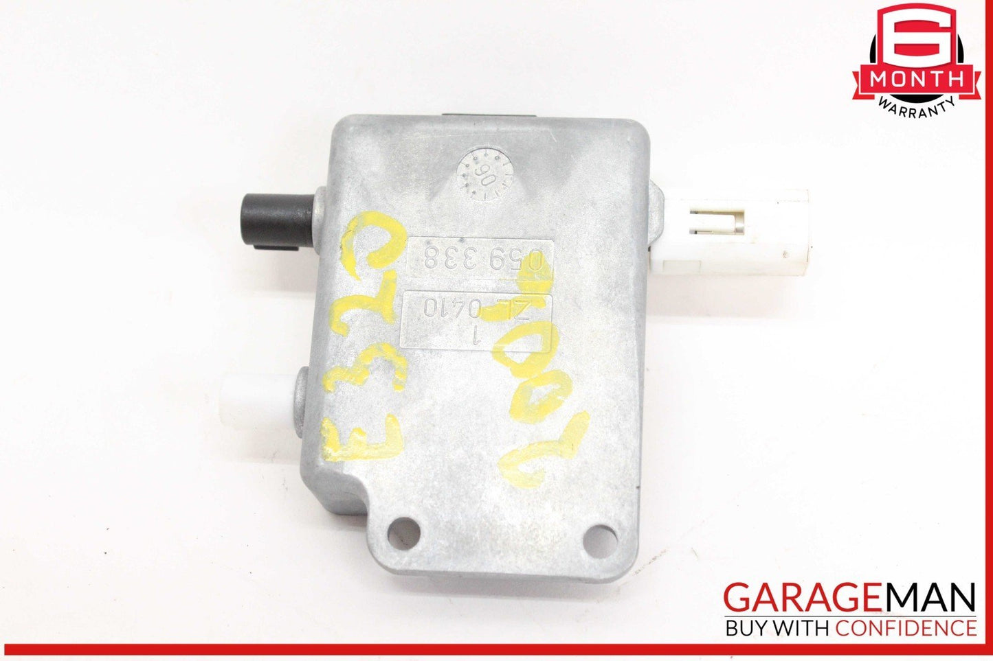 07-11 Mercedes W211 E320 CDI Antenna Booster Phone Amplifier AMP 2208271842 OEM