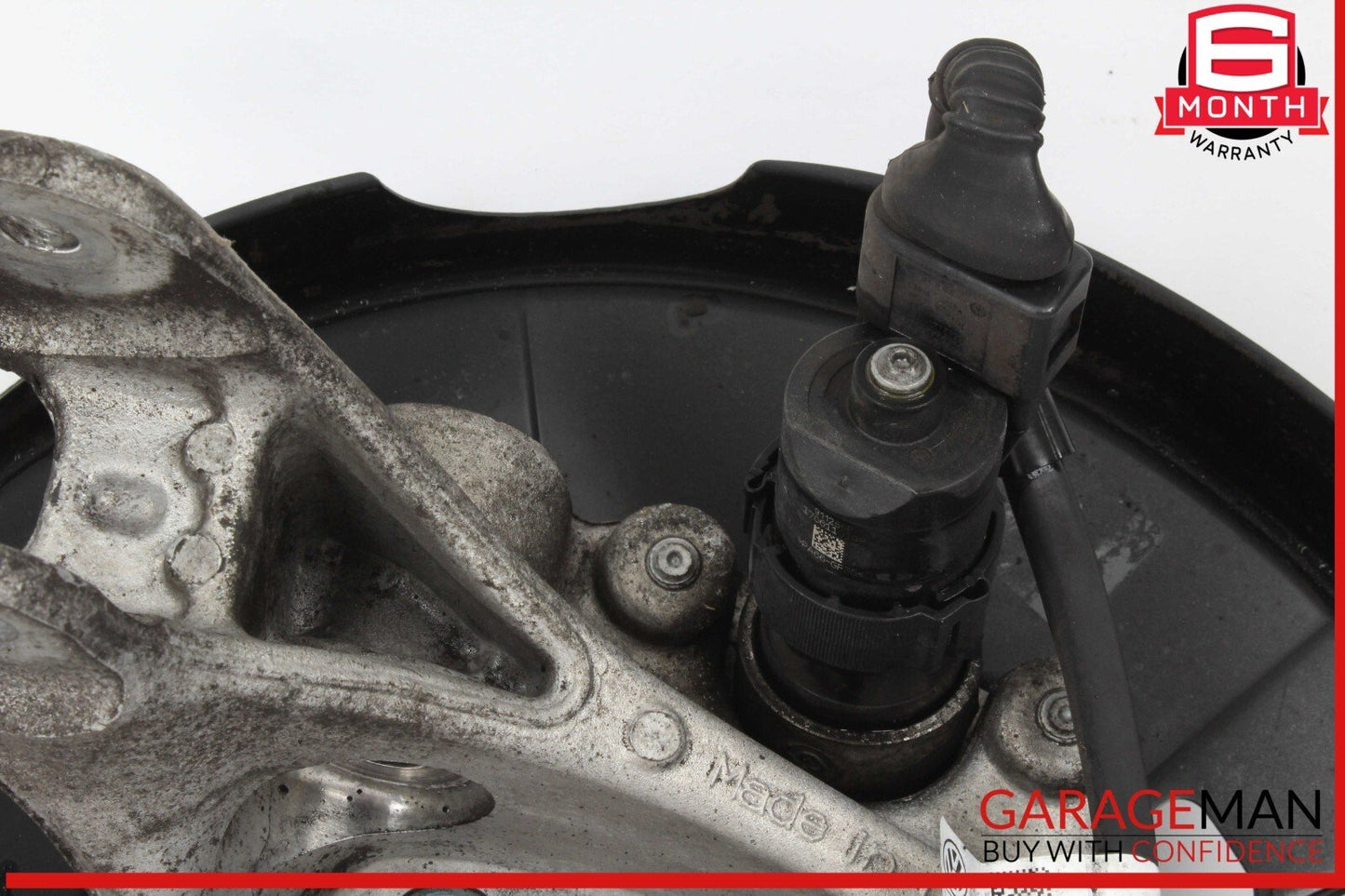 11-14 Porsche Cayenne S 958 Rear Left Side Driver Knuckle Spindle OEM