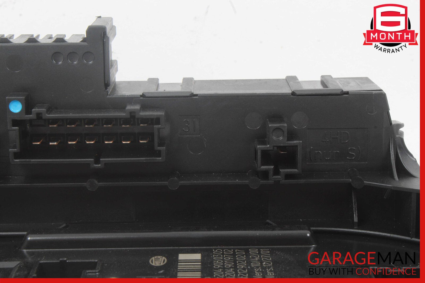12-14 Mercedes W204 C250 C300 C350 Rear Fuse Relay Box Module 2049060205 OEM