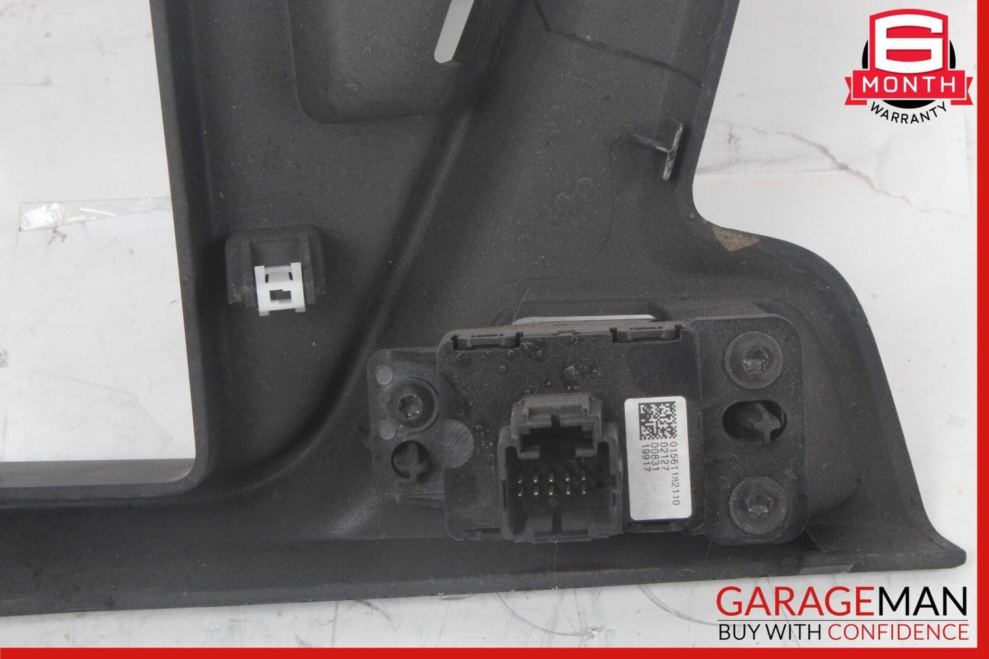 17-23 Alfa Romeo Stelvio Center Console Armrest Trim Panel 156131981 OEM