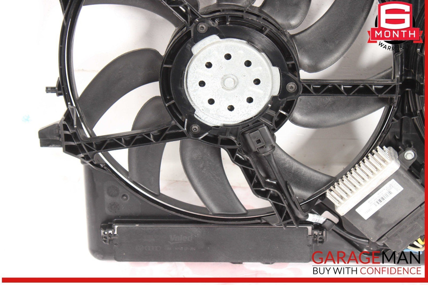 09-16 Audi Q5 A5 A4 2.0L Engine Motor Cooling Radiator Fan Motor 8K0121003P OEM