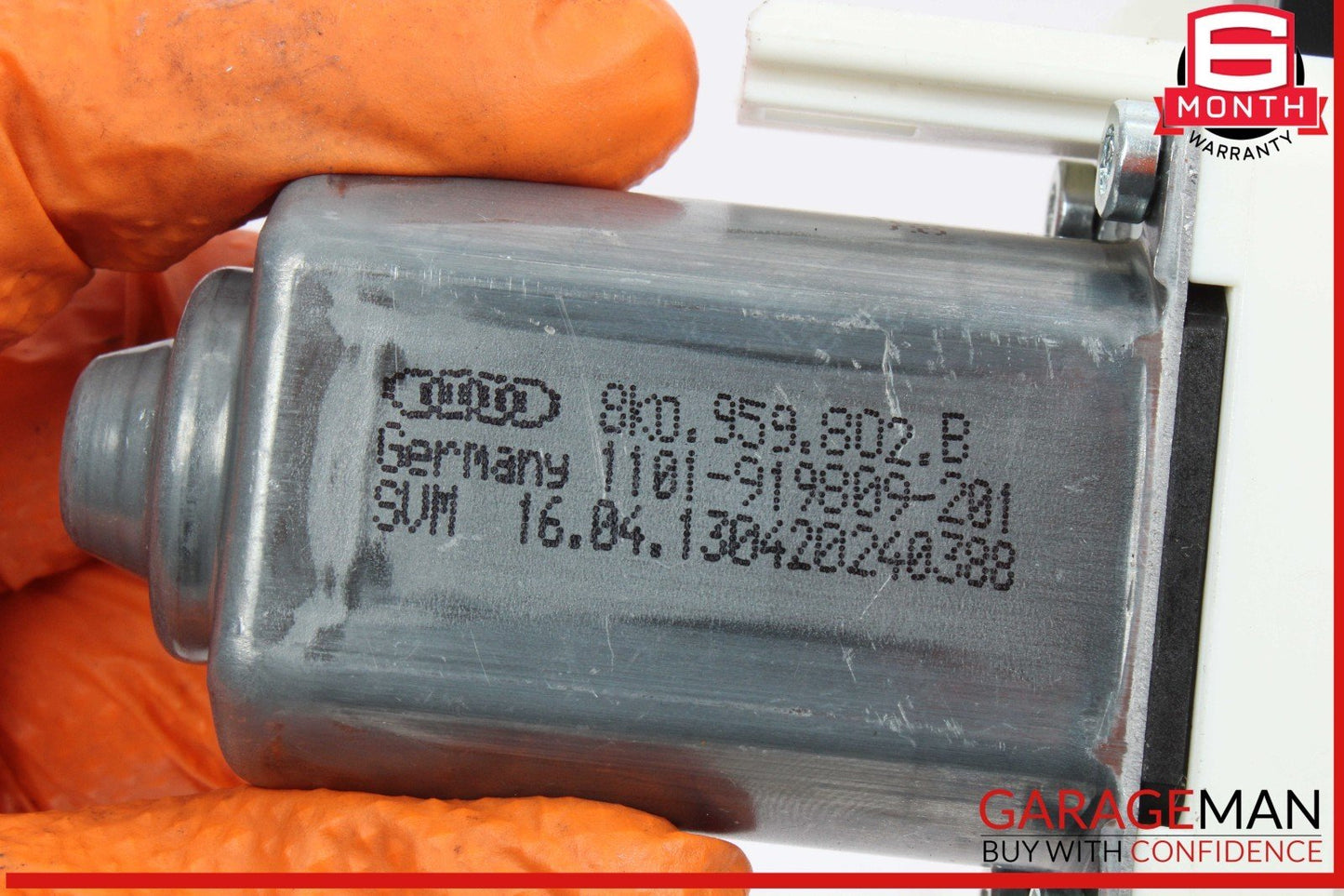09-18 Audi Q5 SQ5 Front Right Passenger Side Window Regulator Motor 8K0959802B