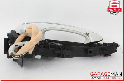 17-20 BMW 530E Front Right Passenger Side Exterior Door Handle White 9881776 OEM