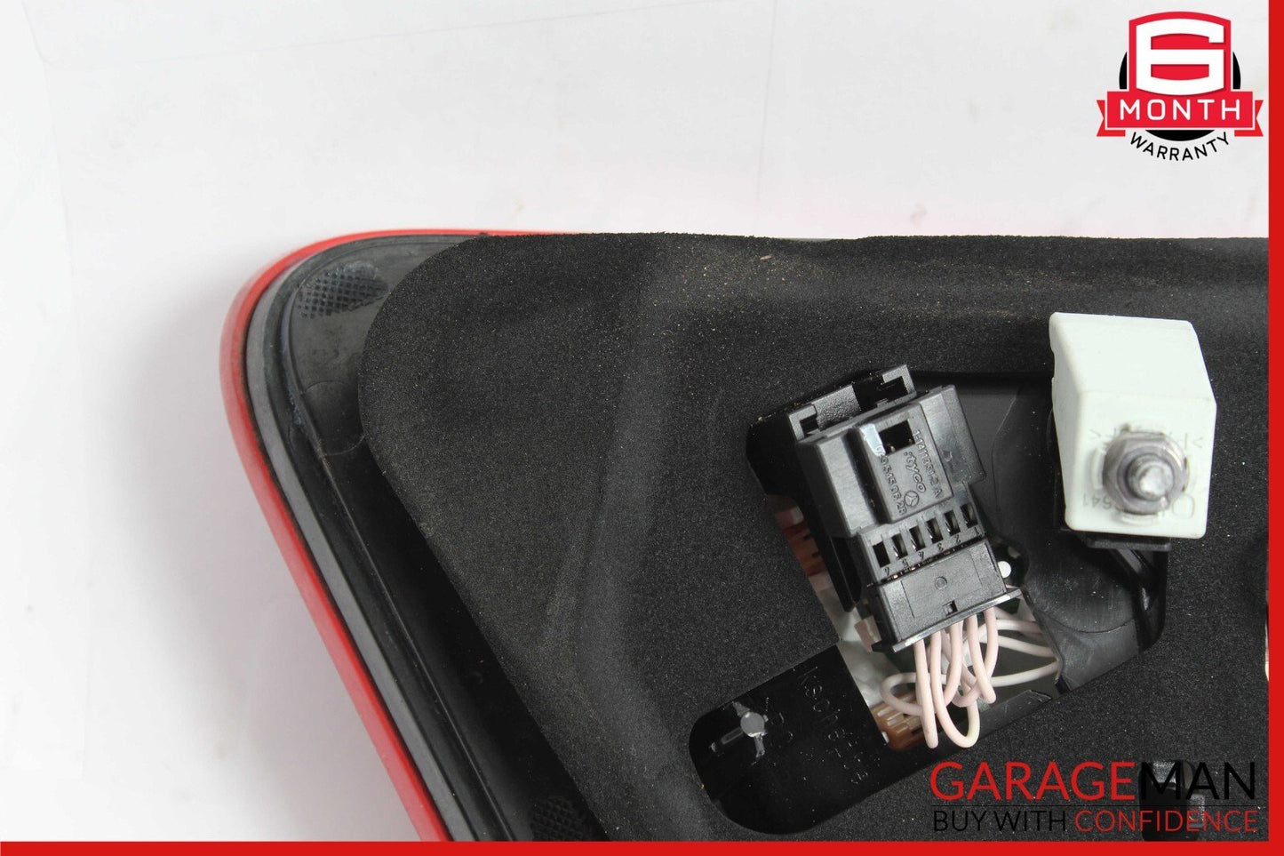 10-13 Mercedes W212 E350 E400 E63 AMG Sedan Rear Left Side Inner Tail Light Lamp