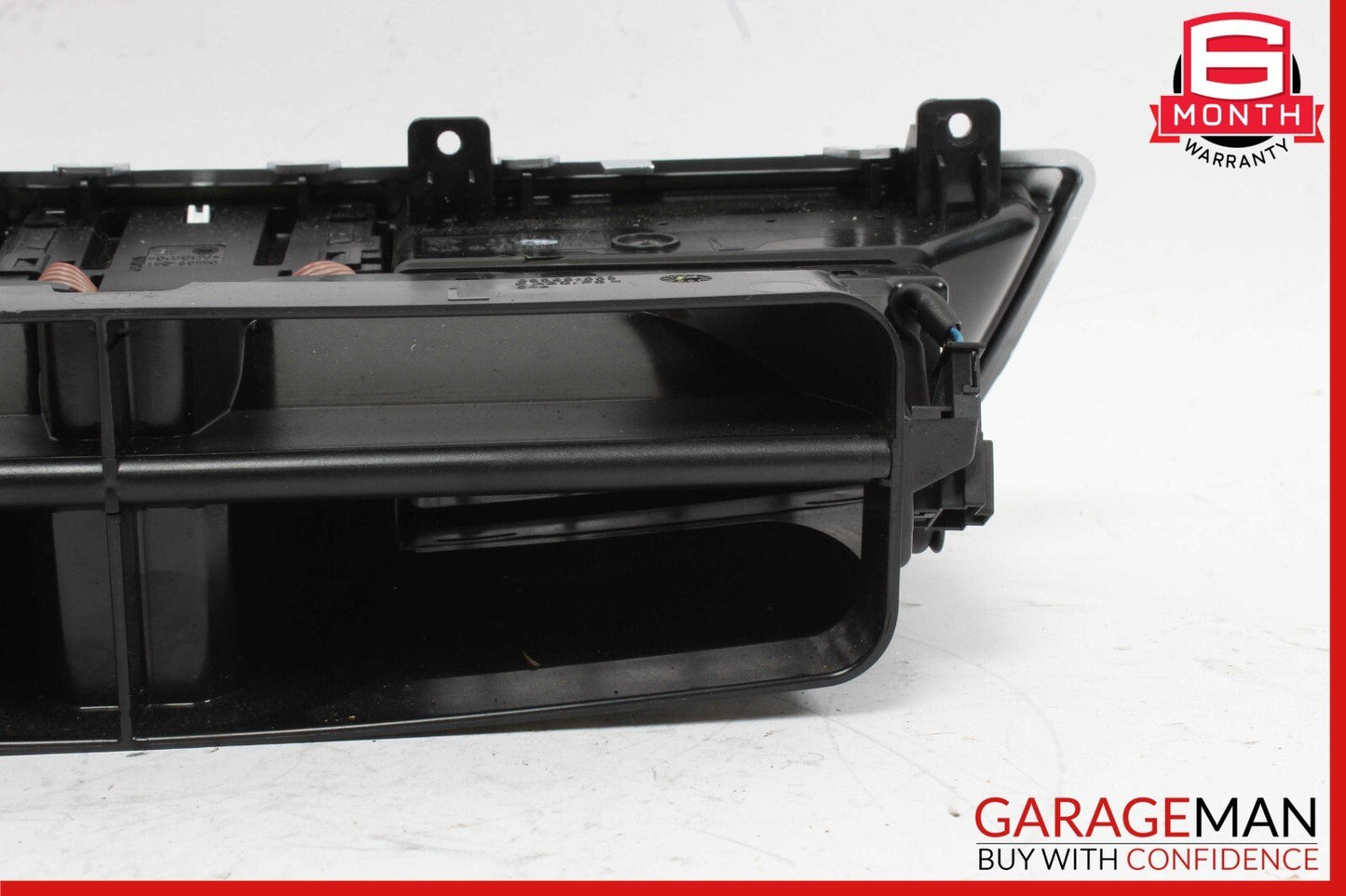07-13 Mercedes W221 S550 S450 Center Dash A/C Air Vent Trim Clock 2218300954 OEM