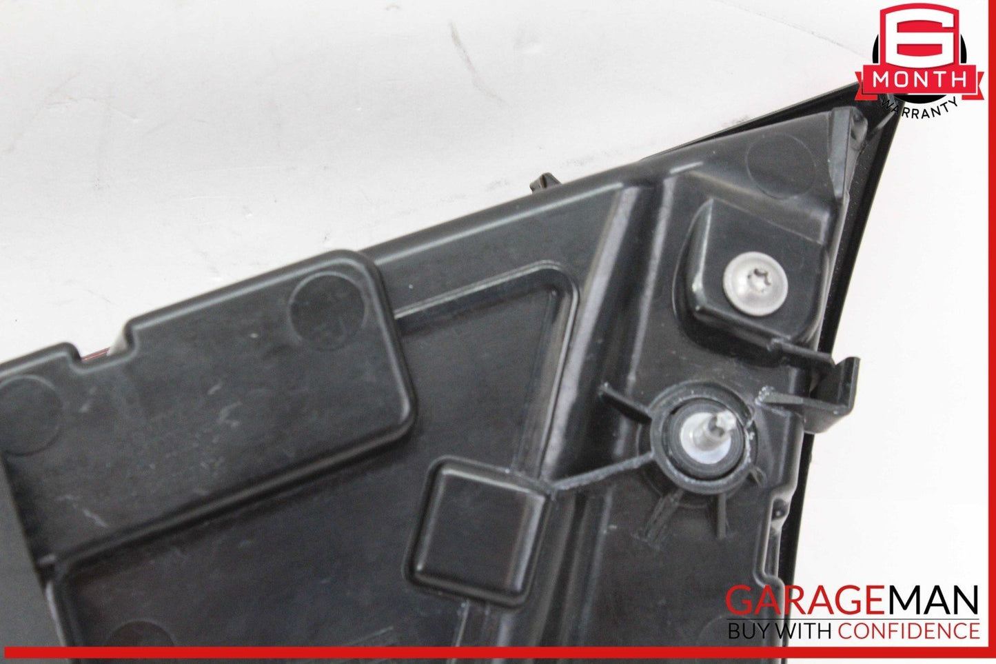 15-18 Audi A8 S8 Rear Left Driver Side Inner Tail Light Lamp 4H0945093J OEM