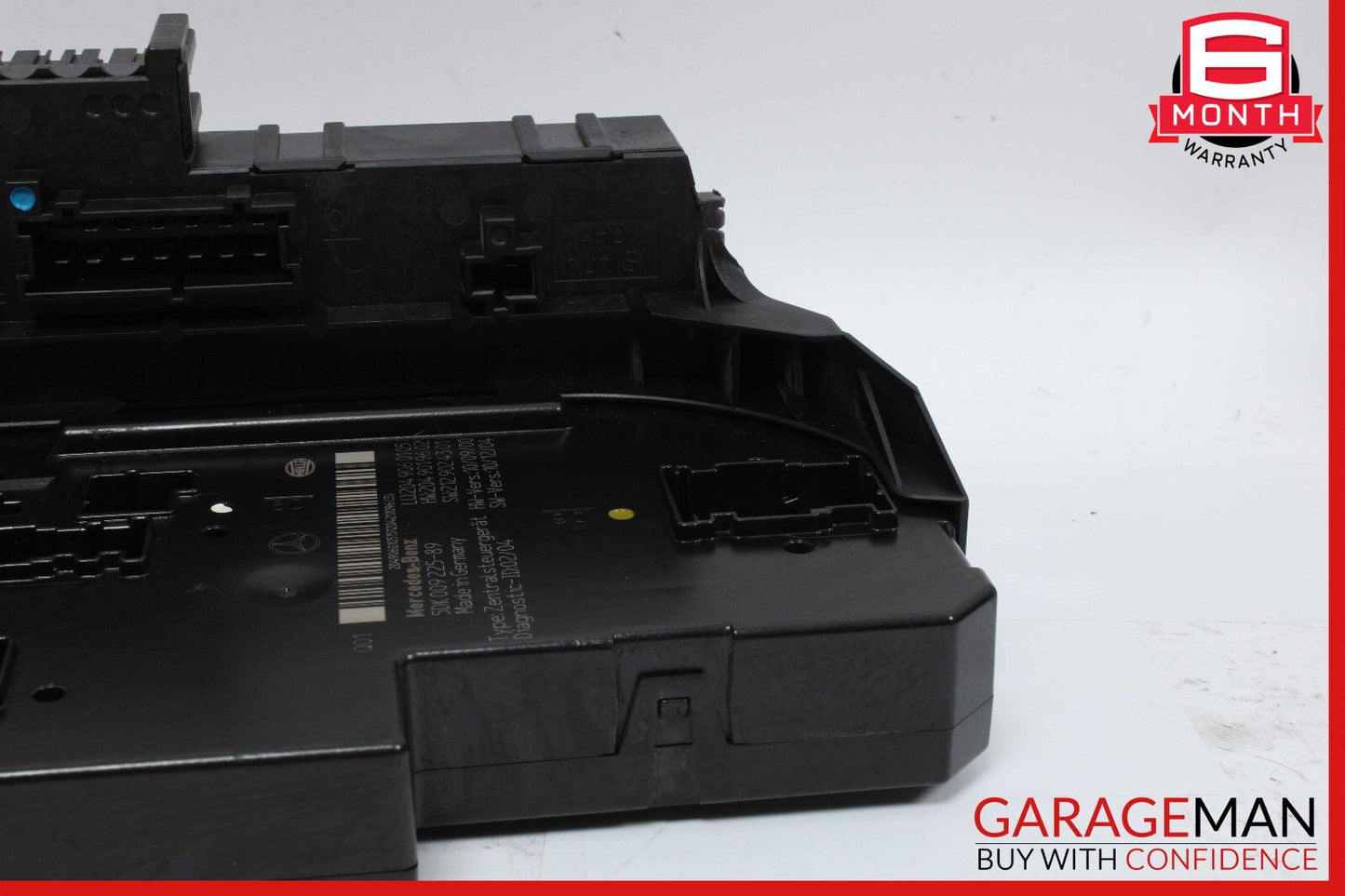 12-14 Mercedes W204 C250 C350 C300 Rear Fuse Relay Box Module 2049060105 OEM