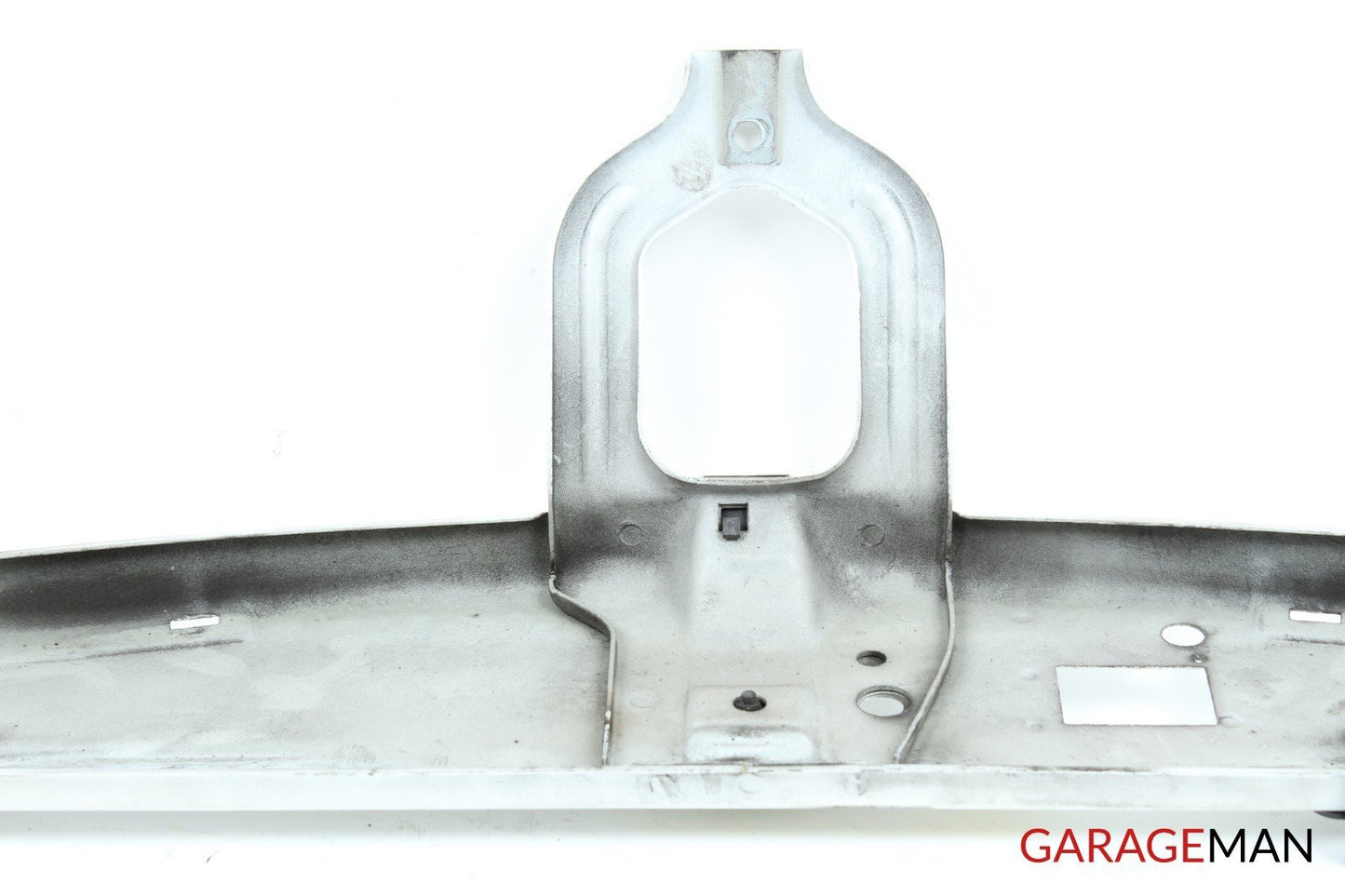 98-03 Mercedes W208 CLK320 CLK430 Upper Radiator Support Tie Bar Bracket A112