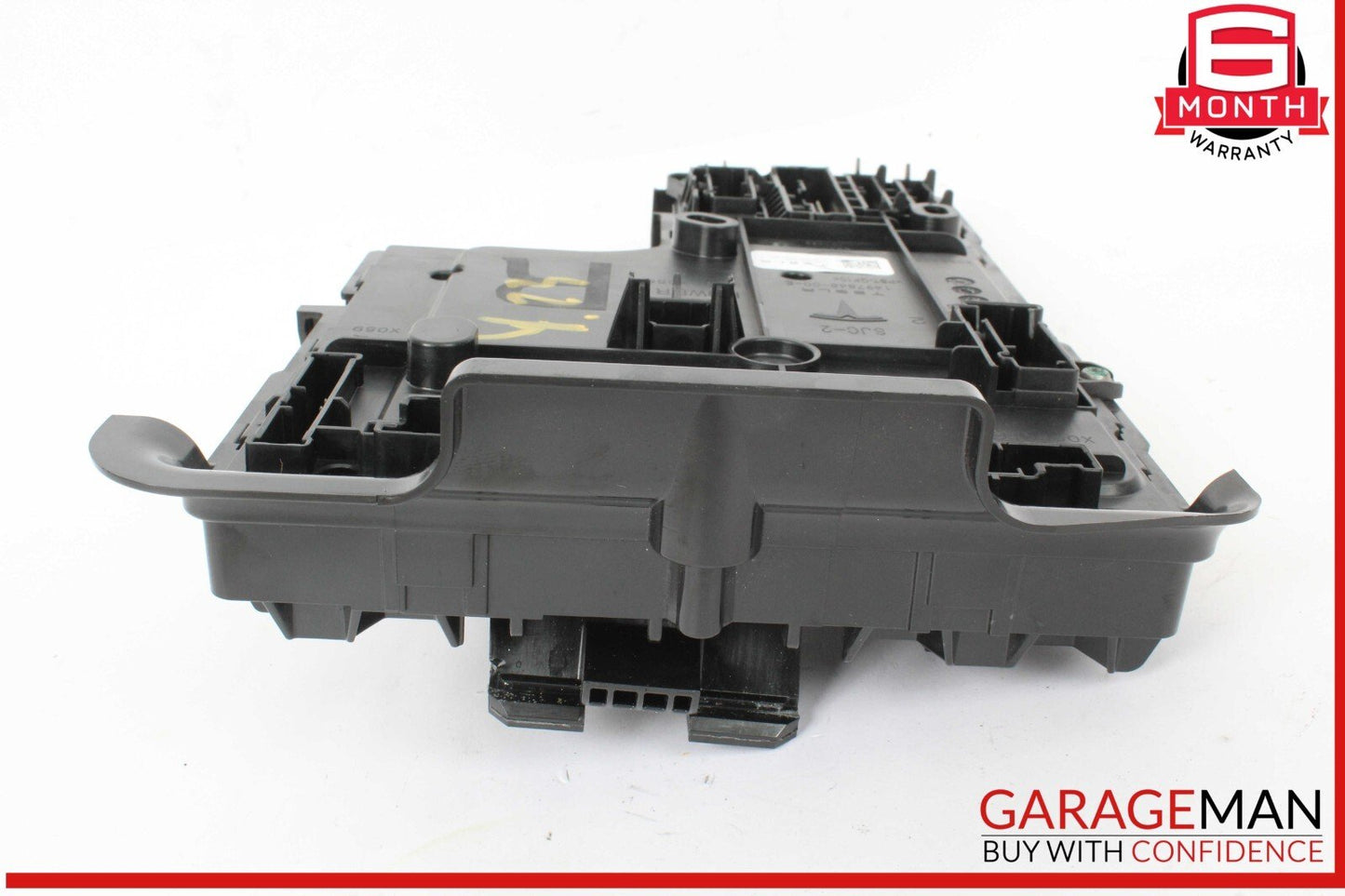 20-23 Tesla Model Y Front Right Side Frunk Low Voltage Body Control Module Unit