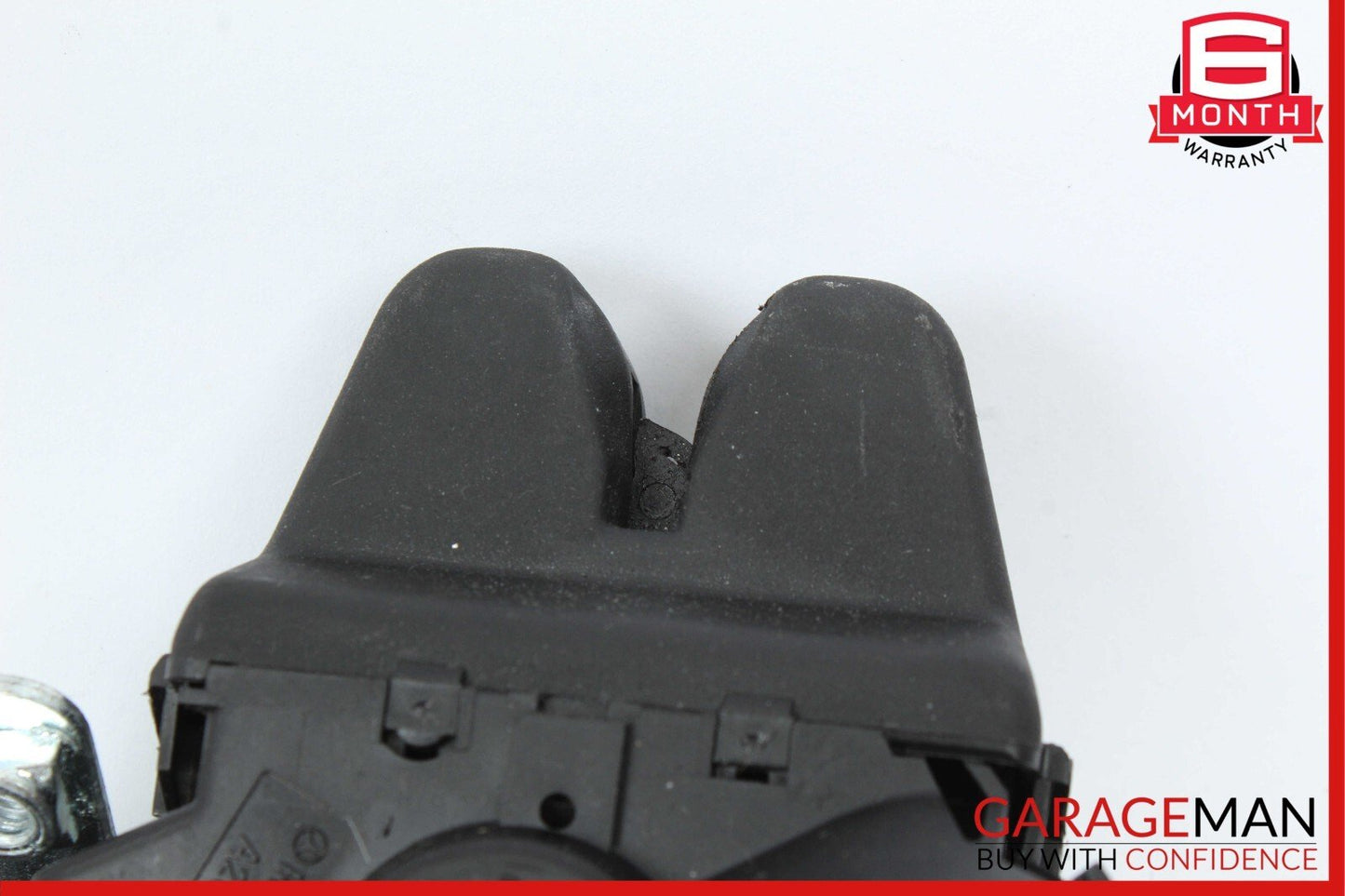 08-17 Mercedes W204 C300 C350 Trunk Lid Latch Lock Actuator 2047500135 OEM
