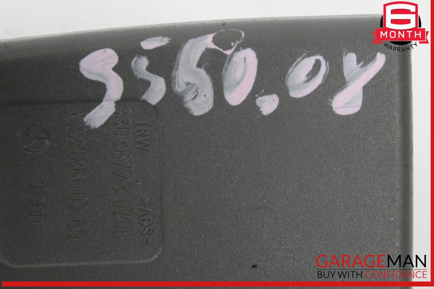 07-13 Mercedes W221 S550 Rear Right Center Dual Seatbelt Seat Belt Buckle Gray