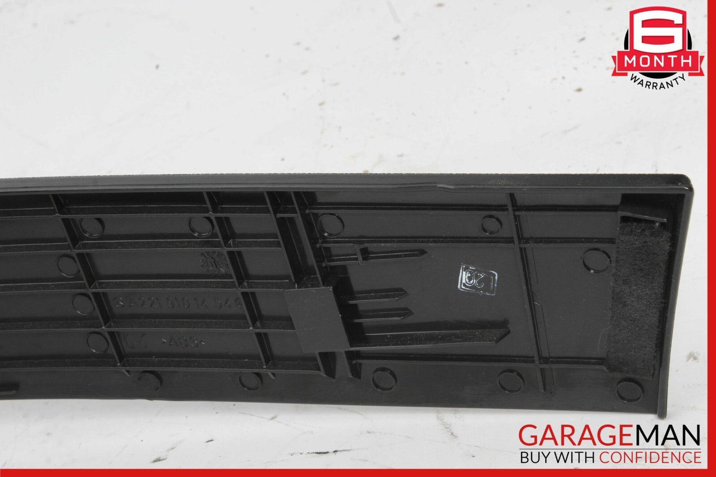 10-13 Mercedes W221 S500 S550 Front Right Side Under Seat Compartment Assy Black