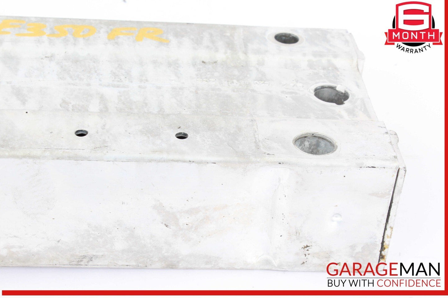 10-18 Mercedes W212 E350 Bluetec Front Right Side Bumper Reinforcement Bracket