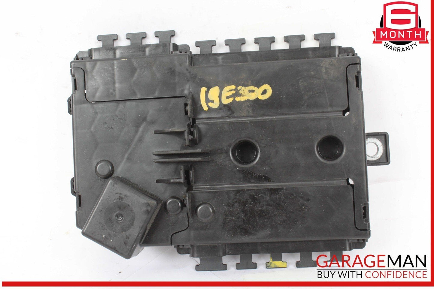 19-23 Mercedes W213 E300 C350 Rear Battery Fuse Box Control Module Unit OEM
