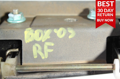 97-04 Porsche Boxster 986 Front Right Passenger Side Exterior Door Handle A52
