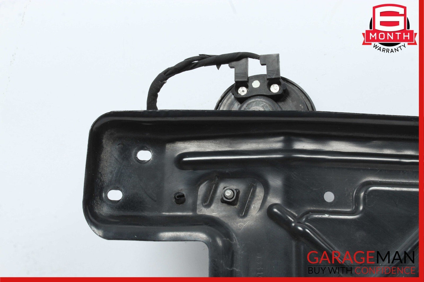 06-12 Mercedes W251 R350 R500 Front Center Core Radiator Support Horn Bracket