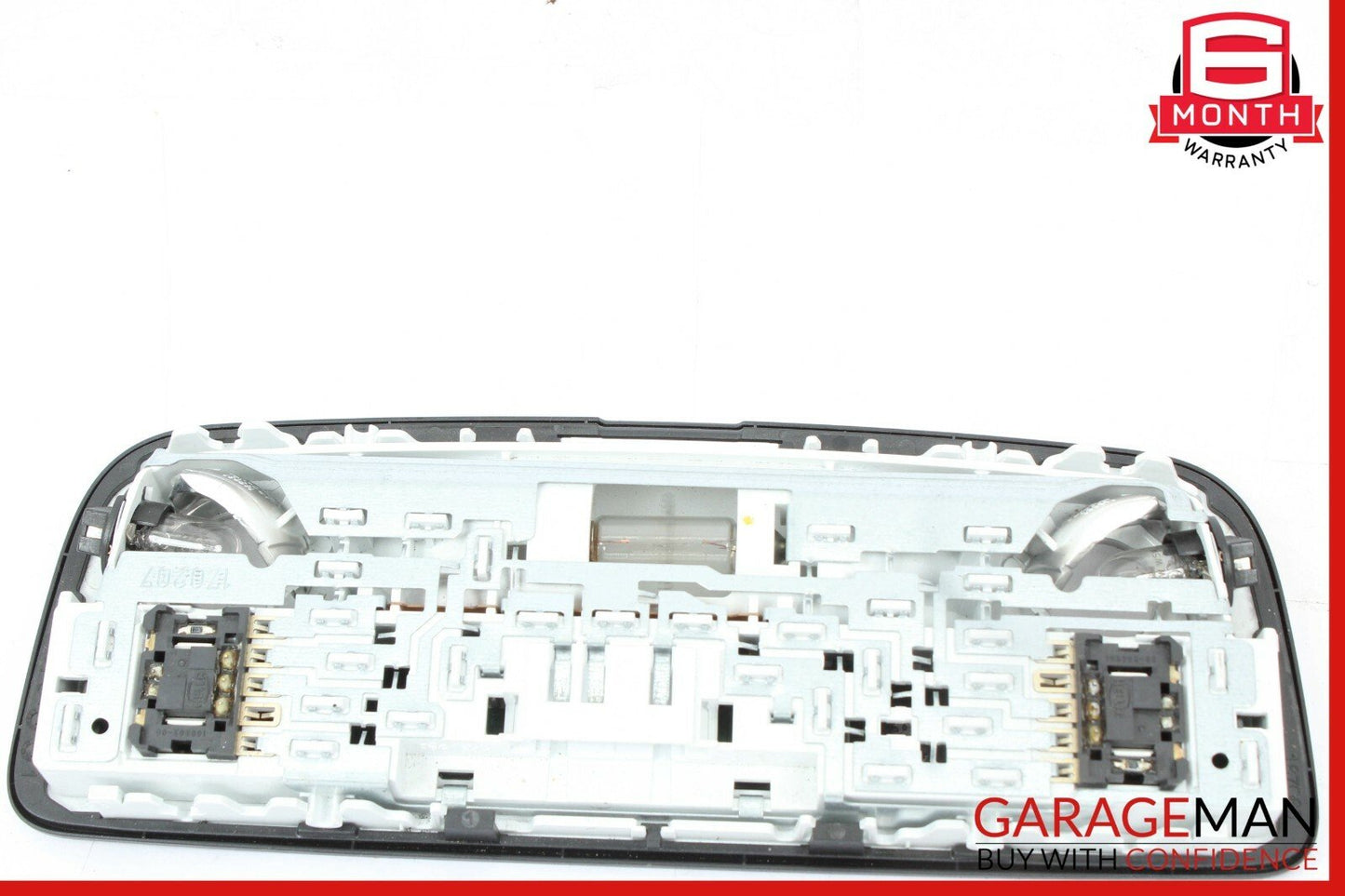 10-18 Mercedes W212 E350 E550 CLS550 Rear Overhead Dome Light 2128205001 OEM