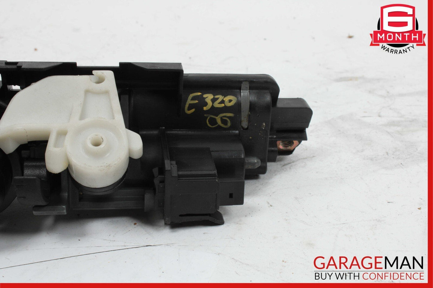 01-09 Mercedes E63 AMG CLS500 CLK550 Rear Trunk Lid Lock Latch Handle w/o Key