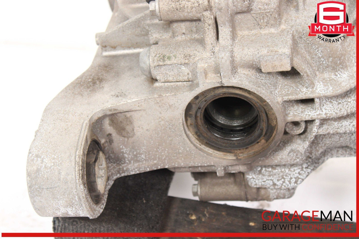 11-18 Porsche Cayenne 958 3.6L VR6 Rear Differential Diff Axle Carrier OEM