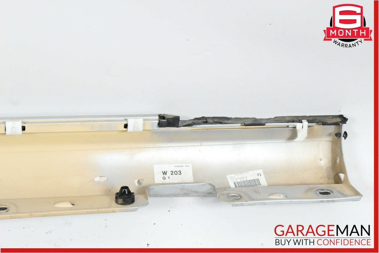 01-07 Mercedes W203 C230 Sport Left Skirt Rocker Panel Molding Bright Silver