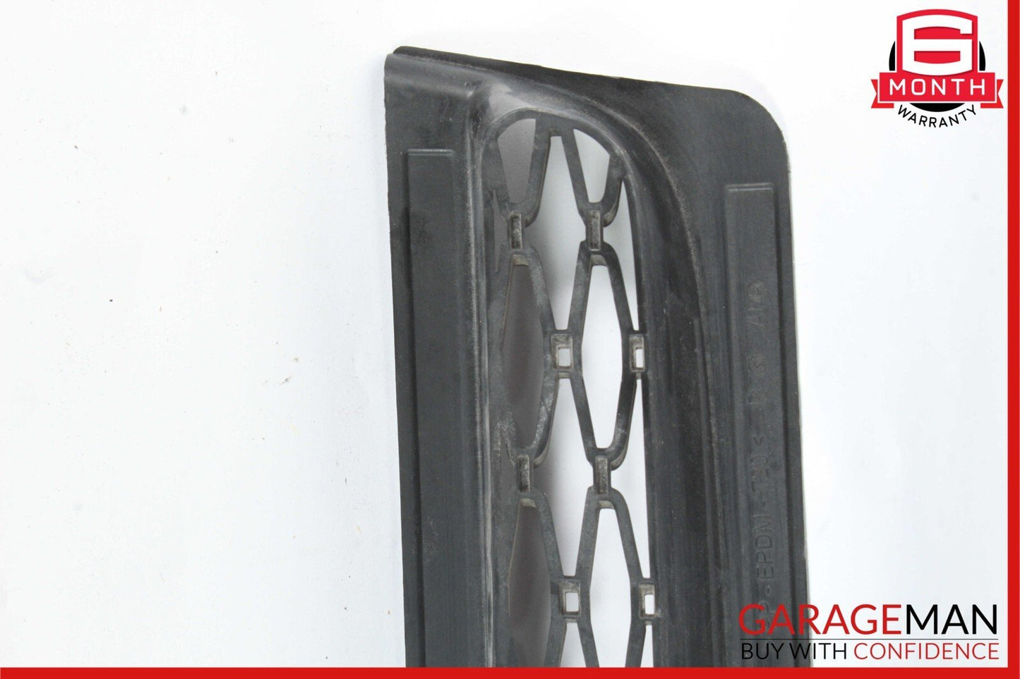 19-22 Rolls-Royce RR31 Front Right Side Bumper Grille Trim Panel Cover