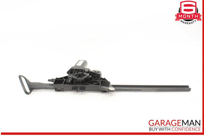 10-17 Mercedes W207 E400 E550 Front Right Side Seat Belt Feeder Retractor OEM