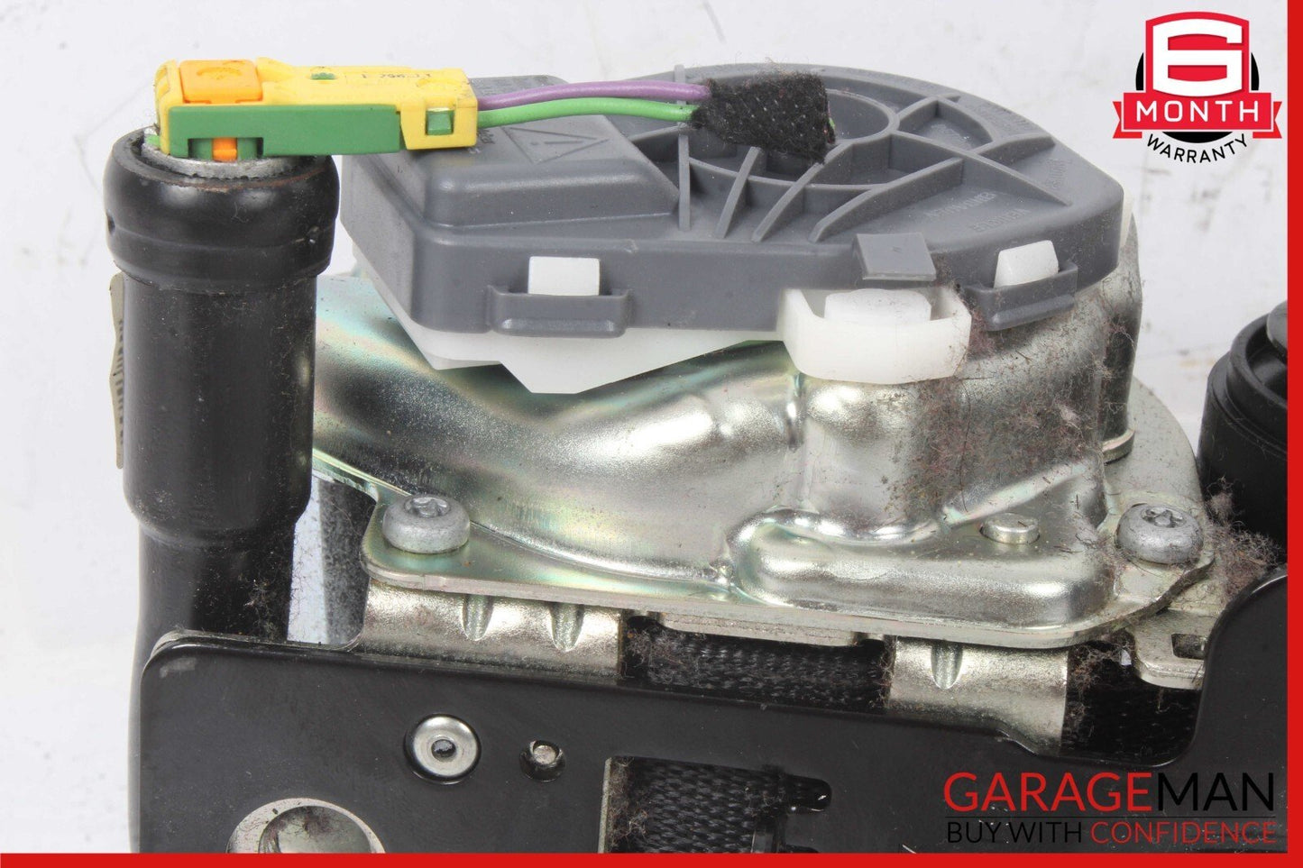 10-14 Mercedes W218 CLS500 Front Left Side Seatbelt Seat Belt Retractor OEM
