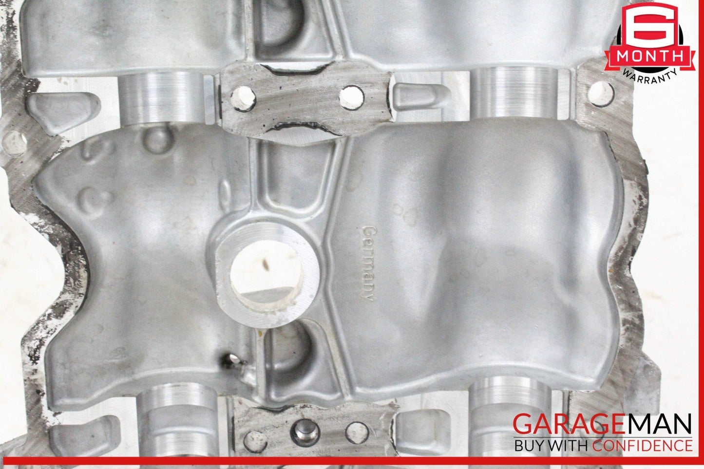 12-18 Mercedes W212 E350 Left Side Engine Motor Valve Cover 2760161305 OEM