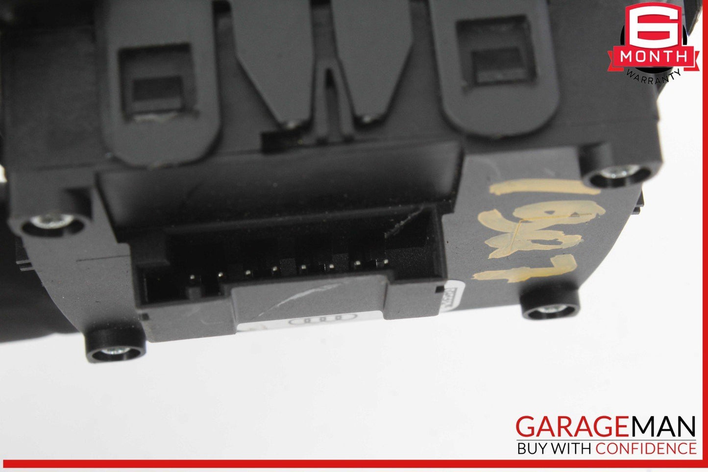 17-24 Audi Q7 Rear 3rd Row Left / Right Seat Release Switch Button 4M0959861B